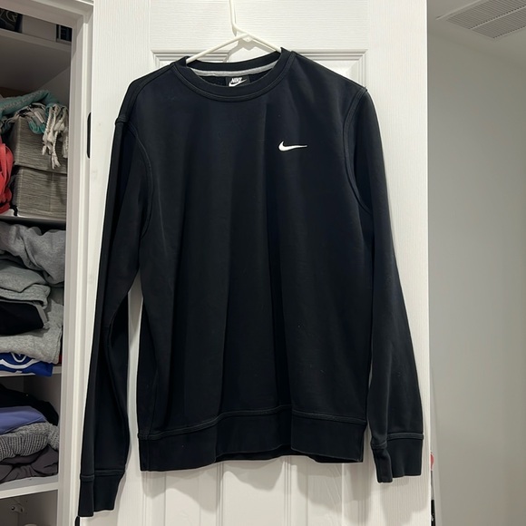 Black Nike Crew Size L - Picture 1 of 1